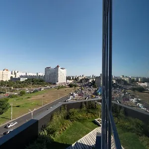 https://stylish-panoramic-apartments-smartplaza-metro-minskaya.hotels-of-kiev.com